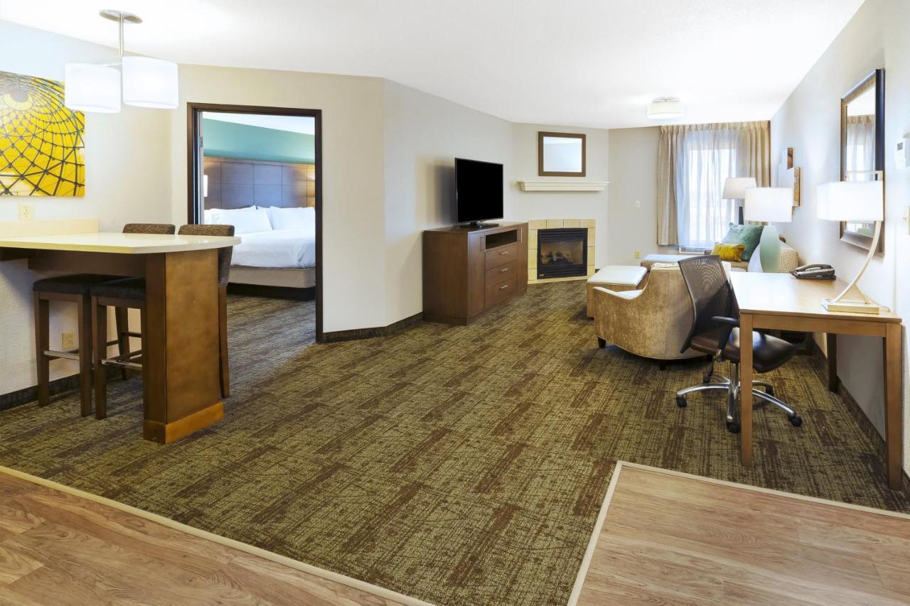 Staybridge Suites Columbia-Highway 63 & I-70 By Ihg Экстерьер фото